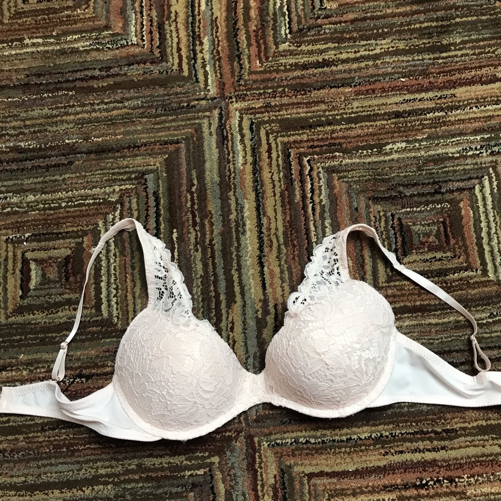 Lace bra